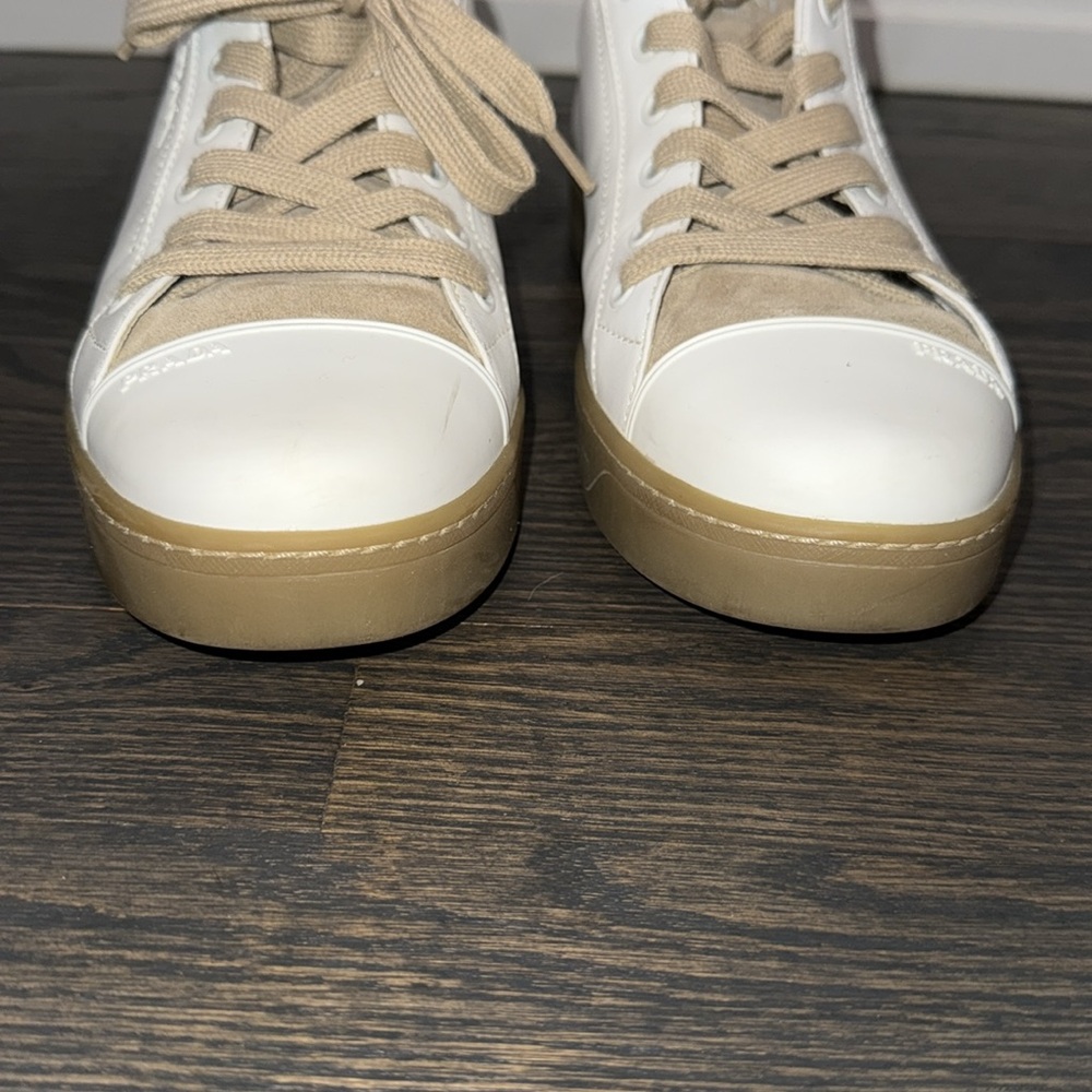 Prada Women’s Calzature Donna Sneaker-Size 39-Authentic-EUC - Picture 13 of 15
